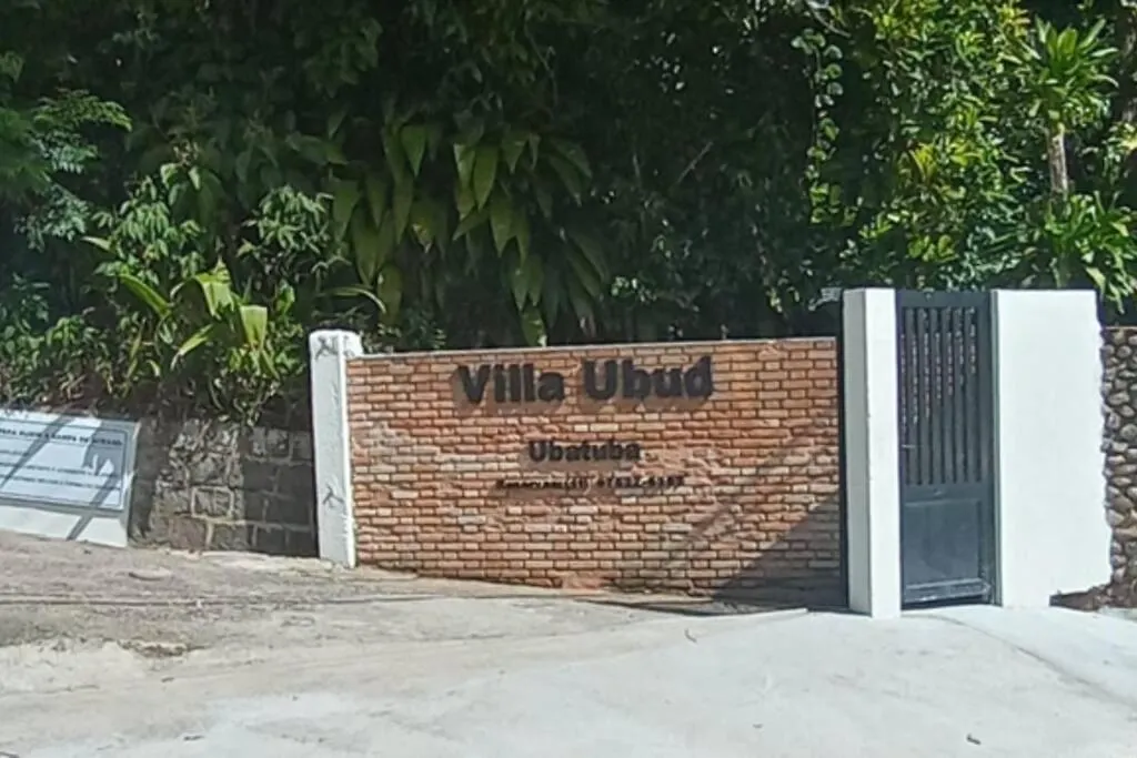 Villa Ubud - Casa com piscina privativa e vista para o mar em Ubatuba-1